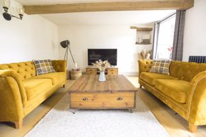 Sitting Room- click for photo gallery